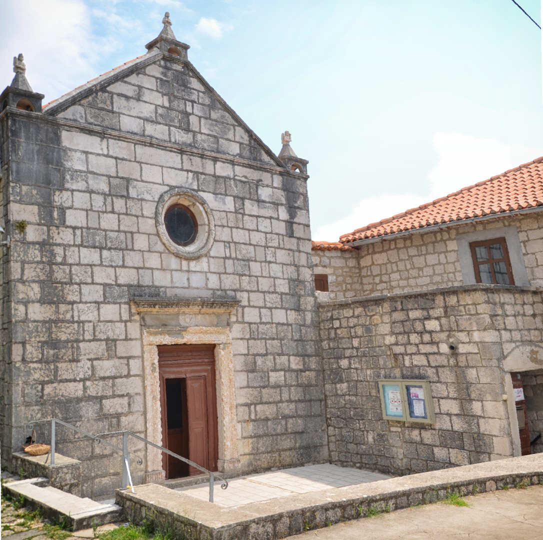 Kampor prije obnove f1